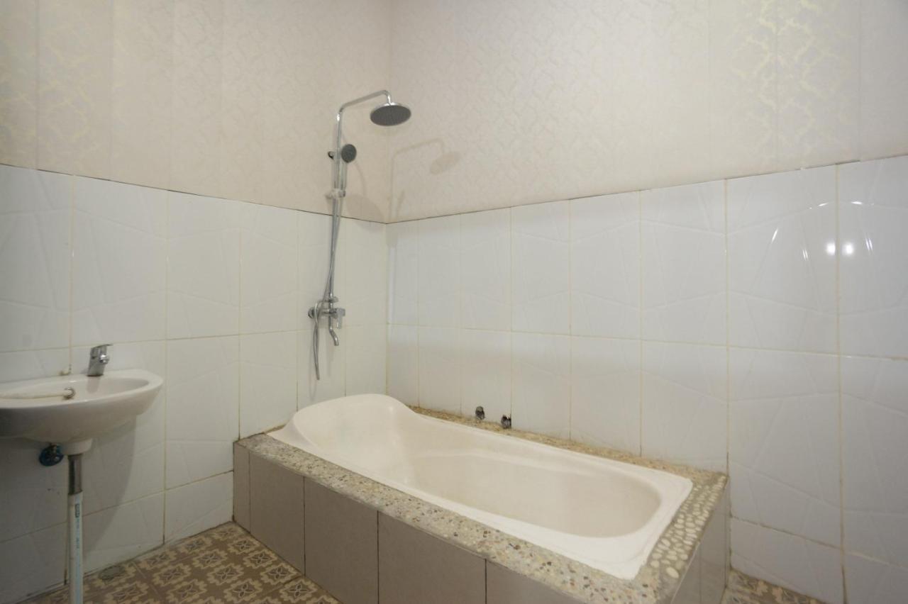 Urbanview Hotel Jib Bandar Lampung By Reddoorz 部屋 写真