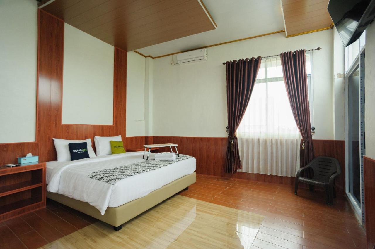 Urbanview Hotel Jib Bandar Lampung By Reddoorz エクステリア 写真